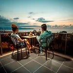 Hotel Blue Sea
