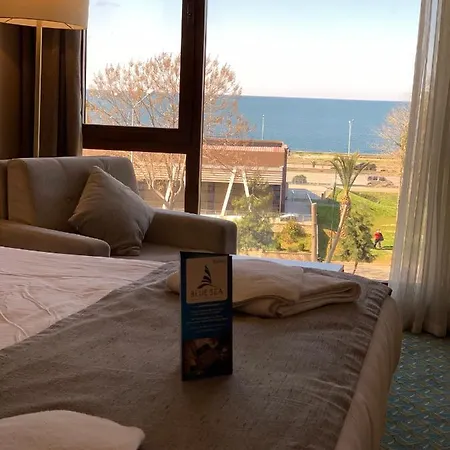 Blue Sea Hotel 2*